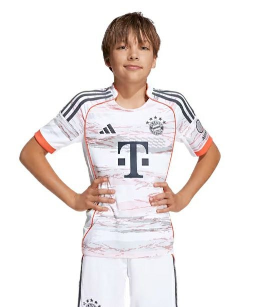 000000020180-04.jpg?size=xs&w=