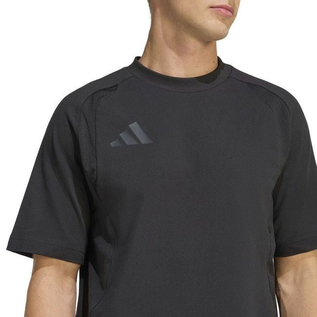 adidas アディダス TIROトラベル Tシャツ ブラック jvb33 jm5543 adidas アディダス TIROトラベル Tシャツ ブラック jvb33 jm5543