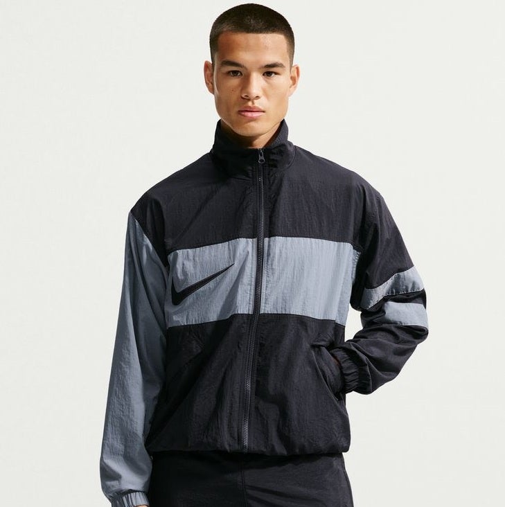 【1点もの】ナイキ ユベントス トラックジャケット バックロゴ ストライプ M NIKE ナイキ レペル i96 トラックジャケット W 26FA im4172-010